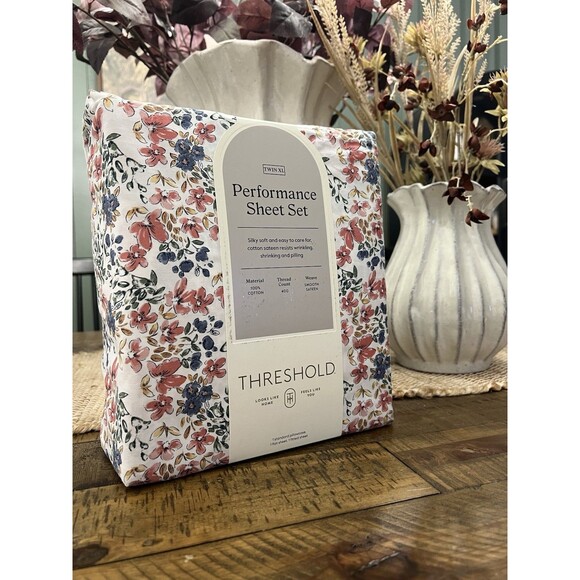 Twin/Twin XL 400 TC Printed Pattern Sheet Set Ditsy Floral -Threshold NEW - Picture 1 of 6